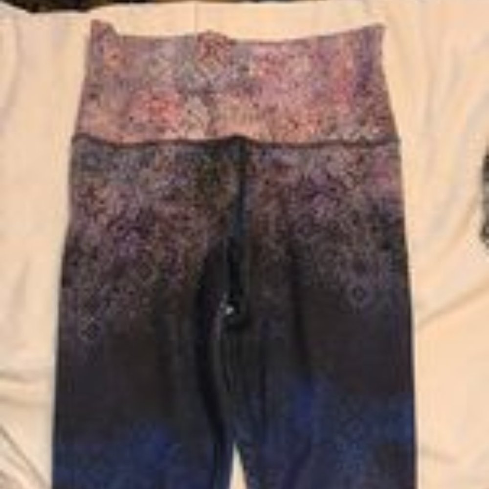 EVCR leggings/yoga pants, size small. High waisted and 7/8 length.
